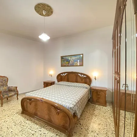 Casa Mare Di Rita アパート ガリポリ
