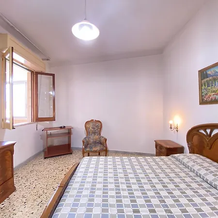 Casa Mare Di Rita アパート ガリポリ